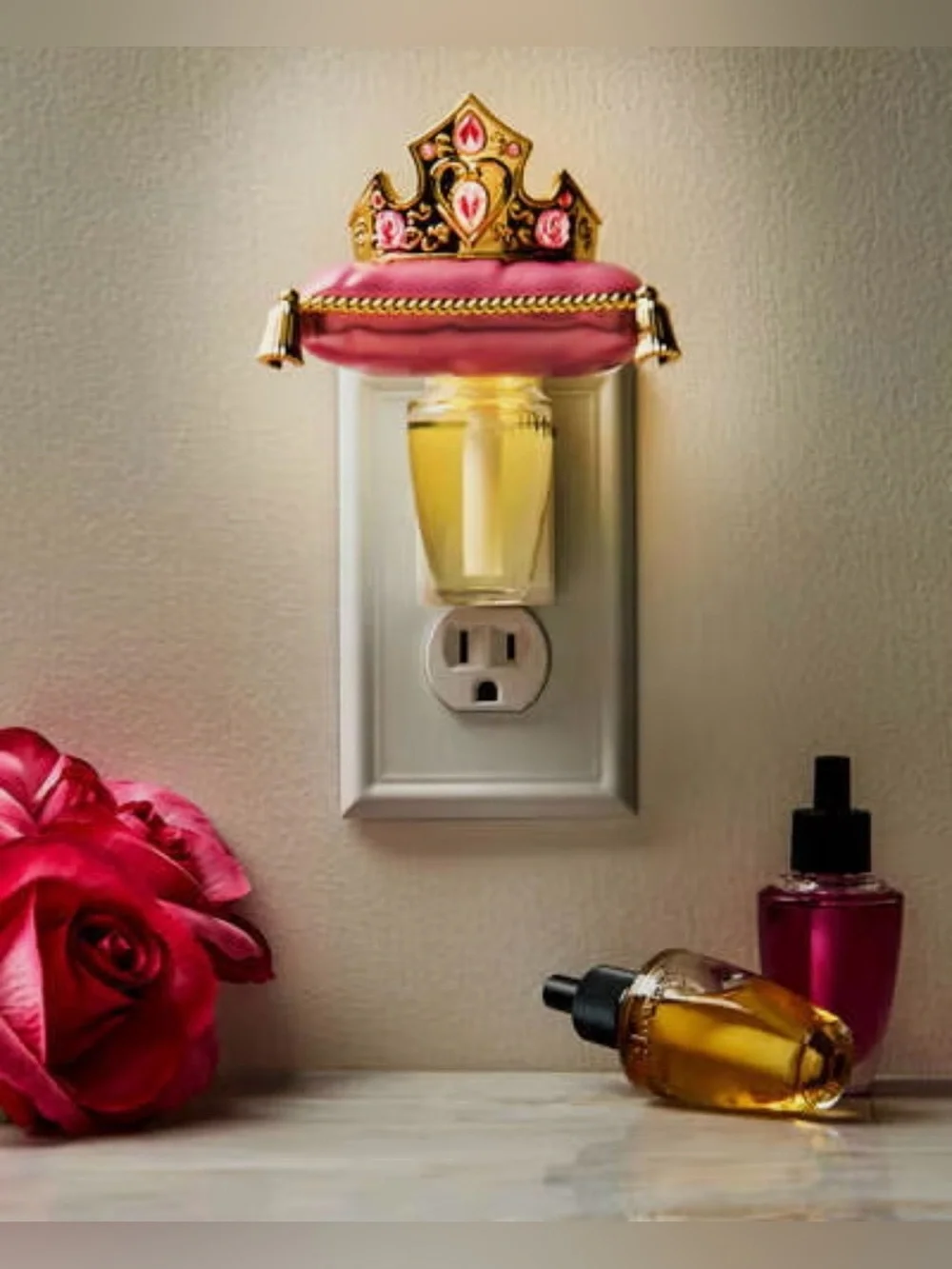 🆕👑 BATH & BODY WORKS LIMITED EDITION DISNEY PRINCESS AURORA CROWN PLUG IN. NEW!